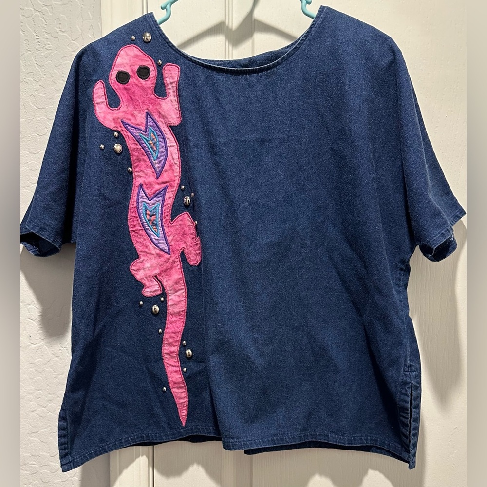 Rare Alfredo’s Wife Short Sleeve Boxy Blue Denim w Lucky Gecko Embellished Top